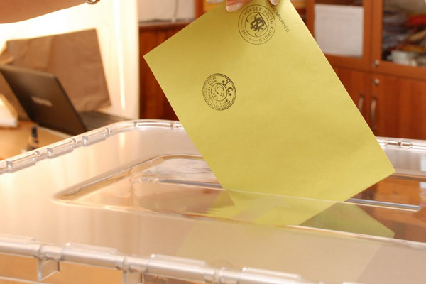 AK Parti'nin itiraz ettiği parti seçim dışı