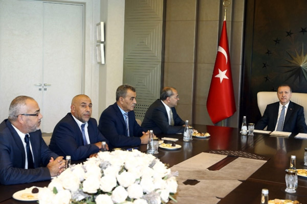 Cumhurbaşkanı Arap vekillerle görüştü