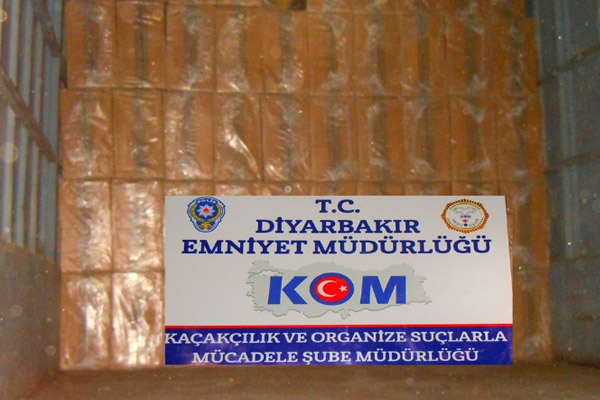 1 milyonluk kaçak sigara yakalandı