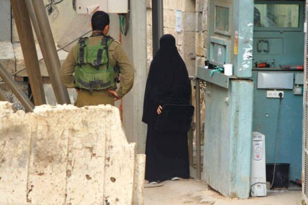 İsrail askerleri 18 yaşındaki kızı katletti