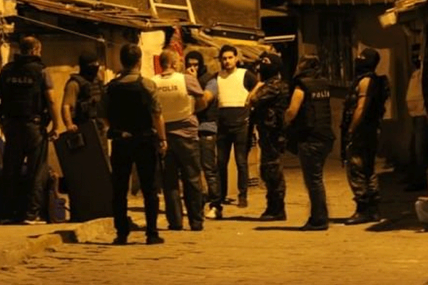 Eylem hazırlığındaki PKK'lılar yakalandı