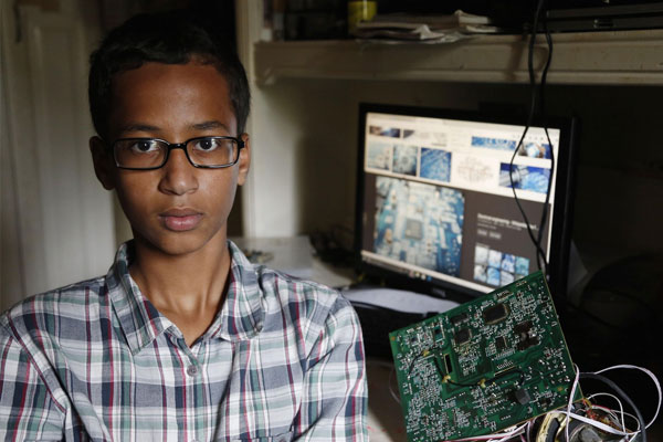 Mucit Ahmet okuldan ayrıldı