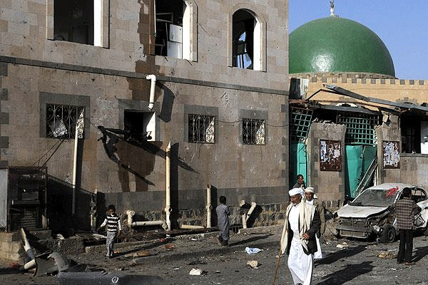 Camiye bombalı saldırı