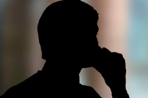 Profesörü 110 bin lira dolandırdılar