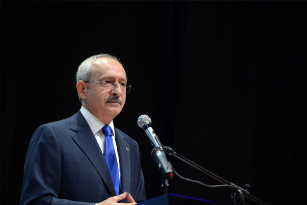 'Din adamları sandık başında durabilir'