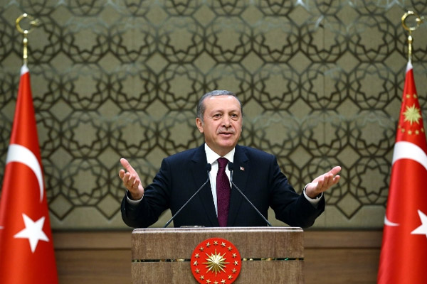 Cumhurbaşkanı Erdoğan’dan ’Türkçe’ mesajı