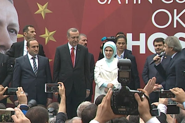 Erdoğan mezun olduğu ilkokulda