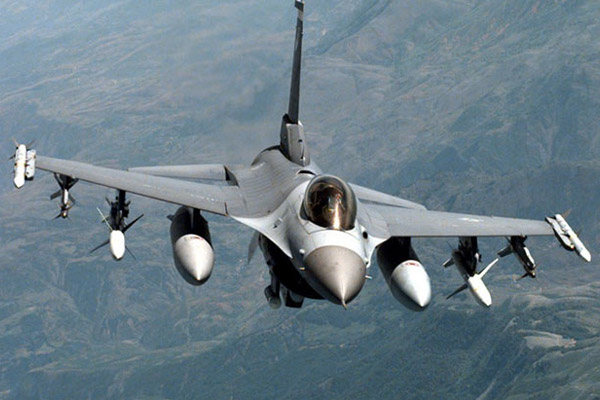 Yanlışlıkla düğünü bombalandı: 70 Ölü