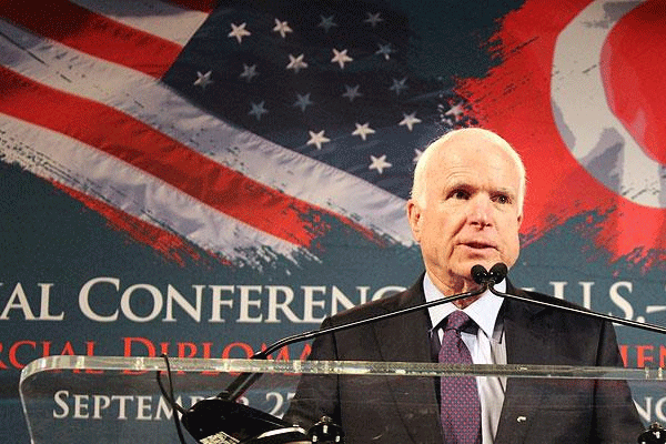 ABD'li senatörden Türkiye'ye övgü