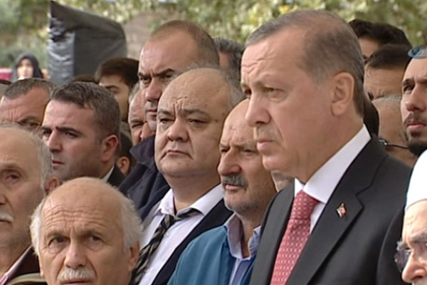 Erdoğan cenaze törenine katıldı