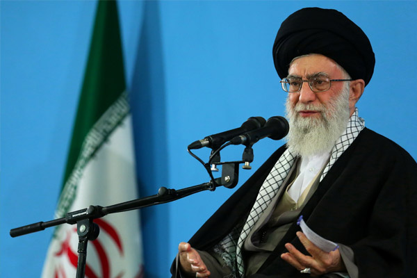 Hamaney Suudi Arabistan'a sert çıktı