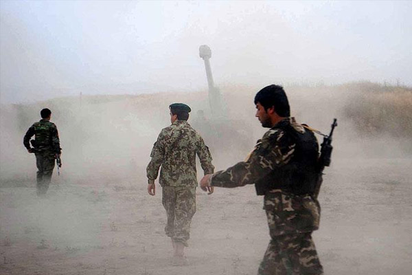 'Afgan Ordusu Kunduz'u geri aldı' iddiası