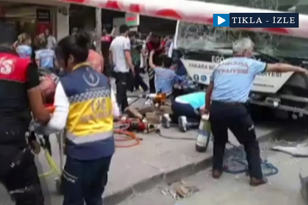 Otobüs durağa daldı: 11 kişi hayatını kaybetti