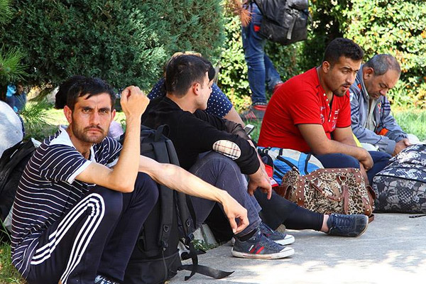 Sığınmacıları taşıyan tekne battı