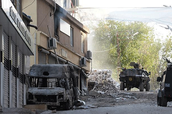 Zaman: Cuma namazı için 155 arıyorlar