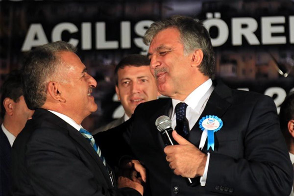 'Bizleri siyasete Erbakan Hoca kazandırdı'