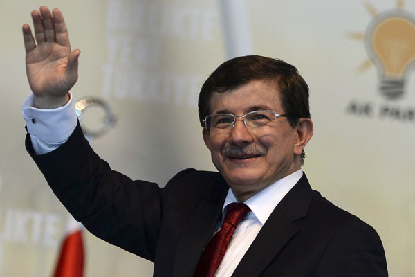 Davutoğlu: Kandil'e 'inadına barış' desinler
