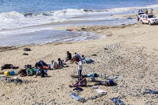 Libya sahillerinde 95 mülteci can verdi