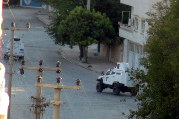 Cami hoparlöründen PKK marşı çaldılar