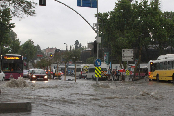 İstanbul’a '3 saat' uyarısı
