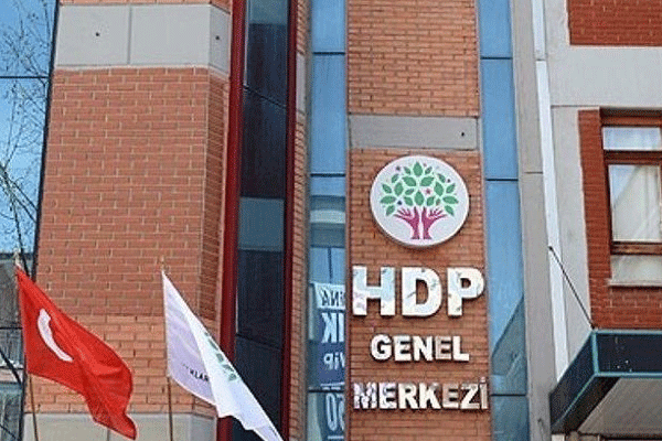 HDP'lilerden 15'i tutuklandı