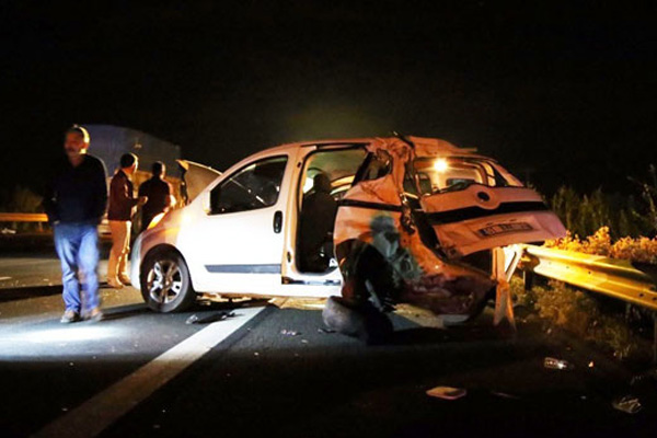 Şanlıurfa'da trafik kazası: 3 yaralı!