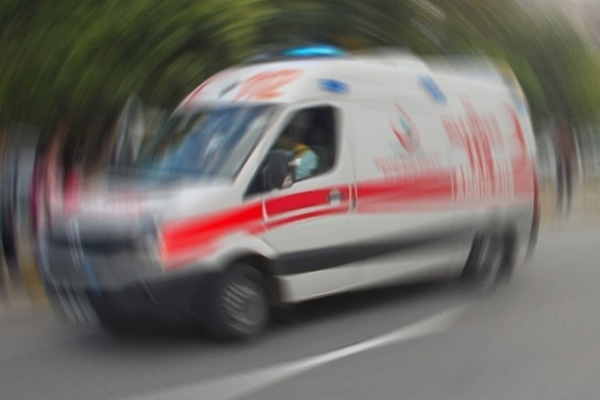 Denizli'de otomobil takla attı: 1 ölü