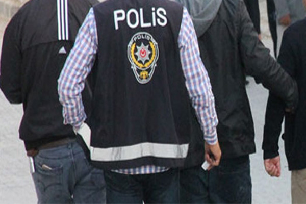 Eski TÜBİTAK çalışanlarına FETÖ gözaltısı