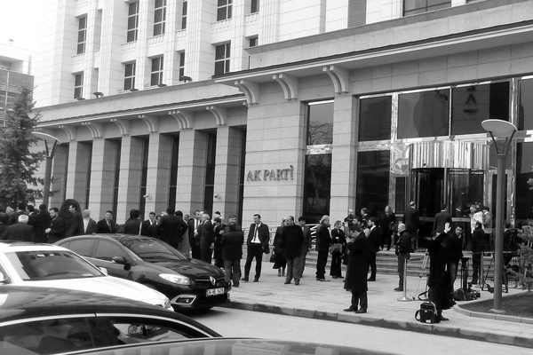 AK Parti olağanüstü kongre hazırlıklarına başladı