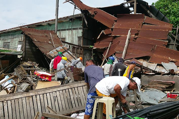 Filipinler'de 6,8 büyüklüğünde deprem