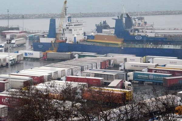 Limanda dev operasyon! Antitank füzeleri ele geçirildi