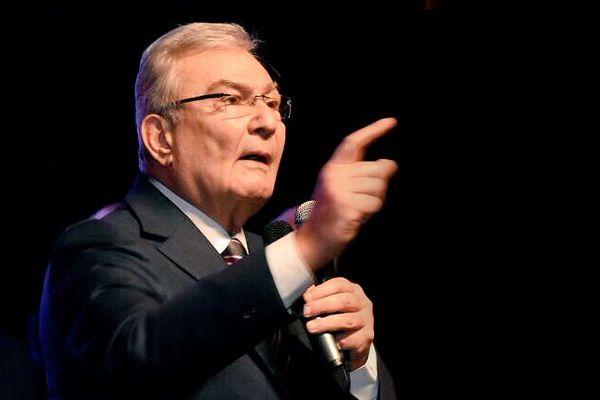 Baykal: Kılıçdaroğlu 'Cumhurbaşkanı adayıyım' derse arkasındayız