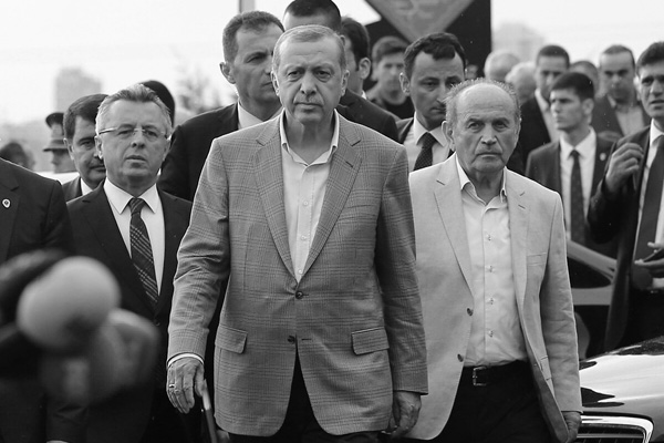 Erdoğan bugün AK Parti'ye üye oluyor