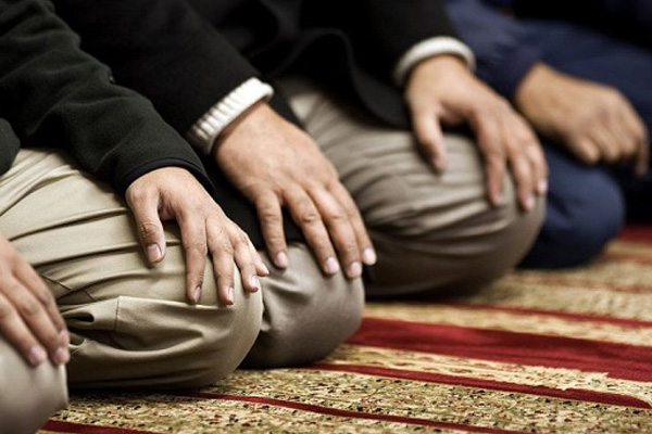 Memurlar için 'vakit namazları' kararı