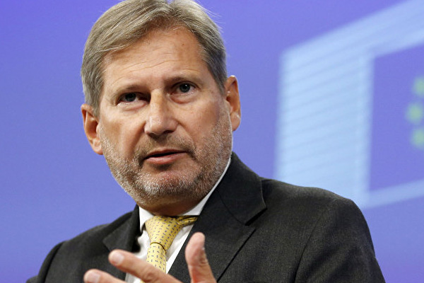 Hahn: Türkiye, Avrupa perspektifinden uzaklaşıyor