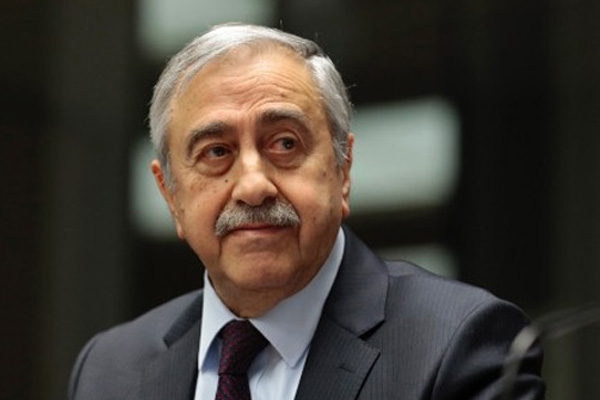 Mustafa Akıncı, İstanbul’a geliyor