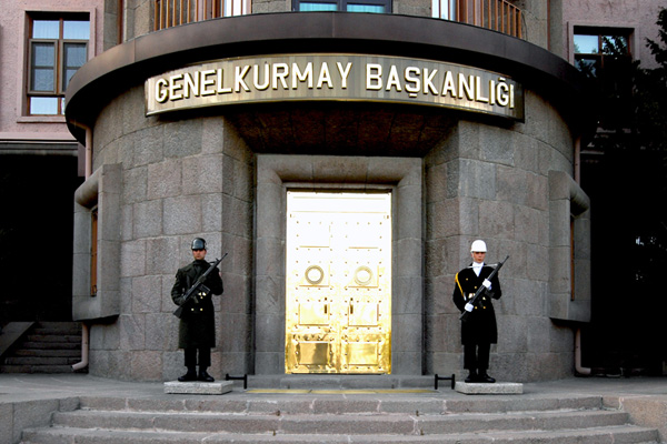 TSK'dan 'Akar'ı uyardık' diyen ABD'li komutana yanıt