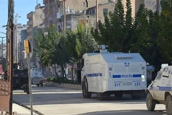 Van'da gösteri ve yürüyüşlere yasak