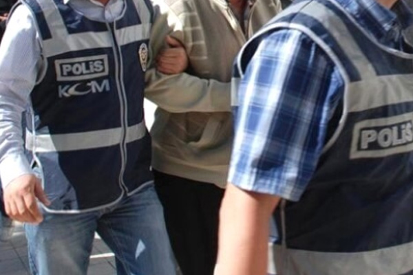 Uşak’ta FETÖ’den 11 kişi tutuklandı