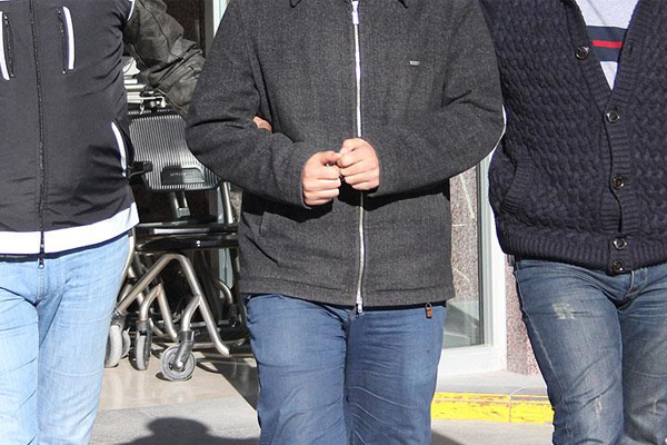Kocaeli'de FETÖ operasyonu: 7 tutuklama