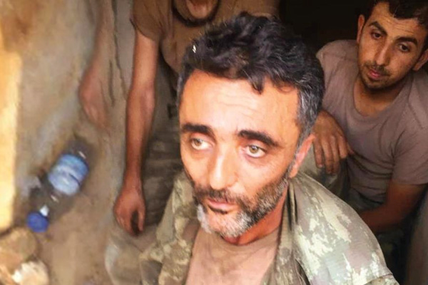 FETÖ'cü Zekeriya Kuzu, '1 dolarını' geri istedi!