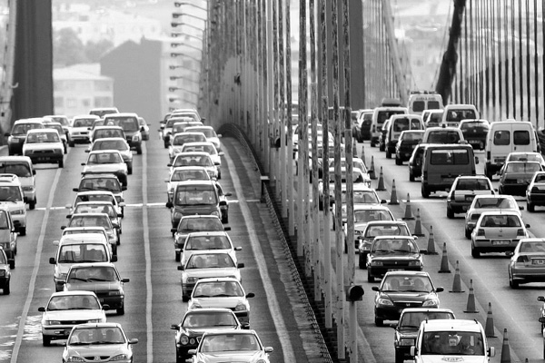 Hafta sonu İstanbul'da bazı yollar trafiğe kapatılacak!