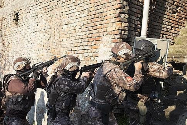 Türkiye genelinde uyuşturucu operasyonu