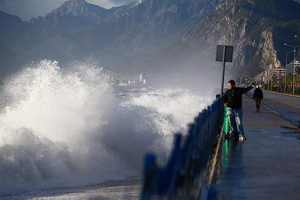 Meteorolojiden fırtına uyarısı