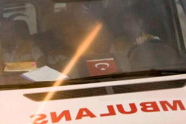 Okul servisleri çarpıştı: 4 yaralı