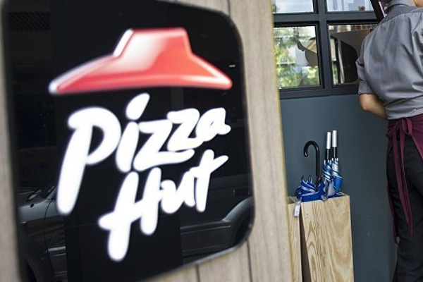 Açlık grevindeki Filistinli mahkumlarla alay eden Pizza Hut'tan özür