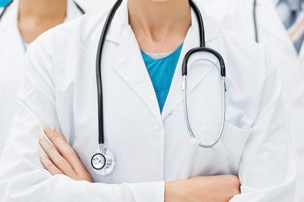 Sağlık çalışanlarının 'yıpranma payı' torba yasada