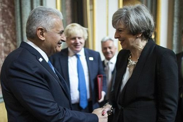 Başbakan Yıldırım, May ile görüştü