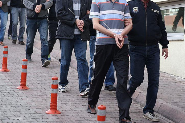 Gaziantep'teki FETÖ operasyonu: 19 tutuklama