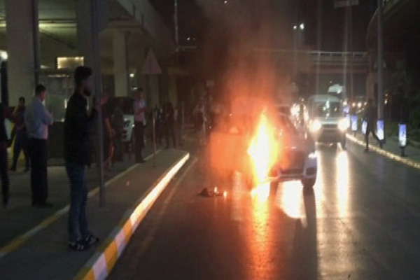 Atatürk Havalimanı'nda faciadan dönüldü